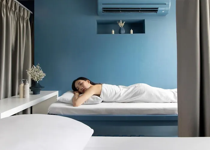 아파트호텔 128 And Massage 3*